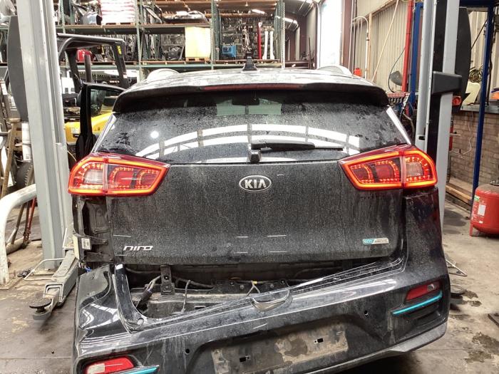 Kia Niro I E-Niro 64 kWh Sloopvoertuig (2019, Zwart)