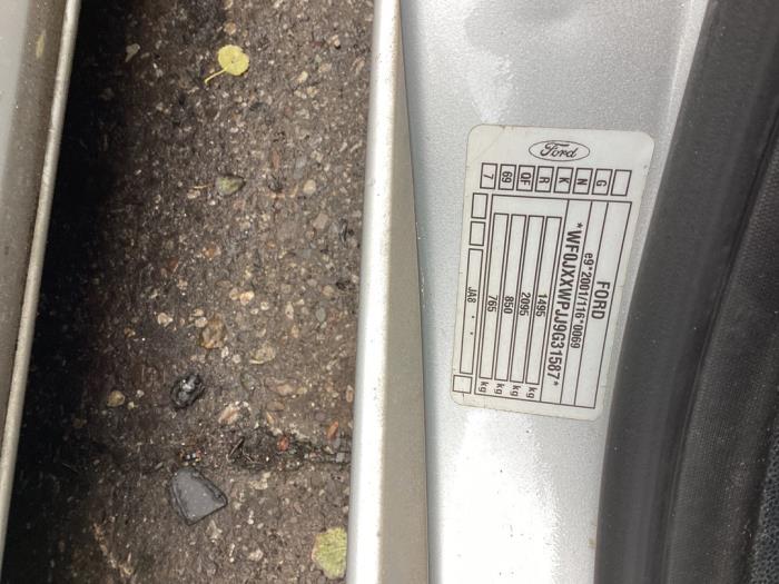 Ford Fiesta 6 1.25 16V Sloopvoertuig (2010, Grijs)