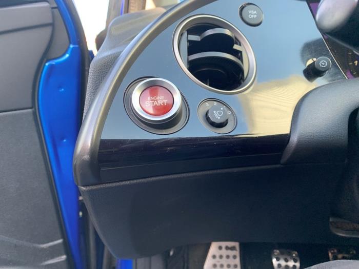 Honda Civic 1.4 i-Dsi Sloopvoertuig (2007, Blauw)