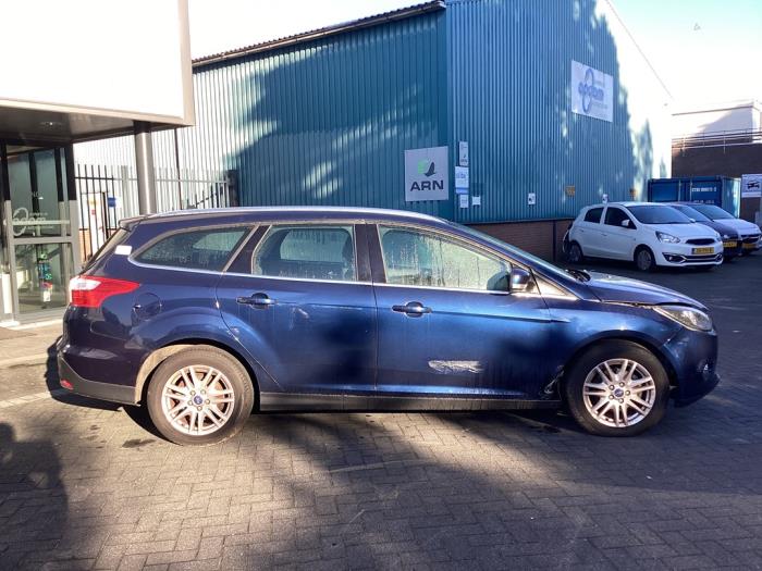 Ford Focus 3 Wagon 1.0 Ti-VCT EcoBoost 12V 125 Sloopvoertuig (2013, Blauw)