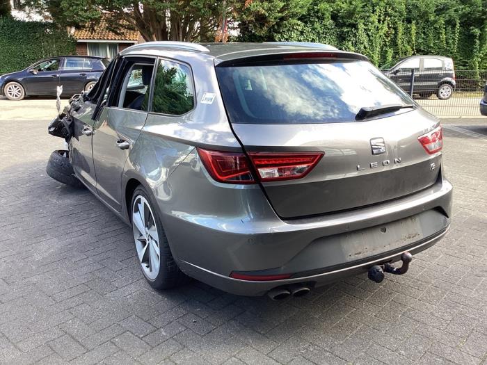 Seat Leon ST 1.4 TSI ACT 16V Sloopvoertuig (2017, Grijs)