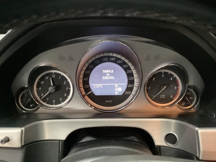 Mercedes E Estate E-350 CDI V6 24V BlueEfficiency Sloopvoertuig (2011, Zwart)