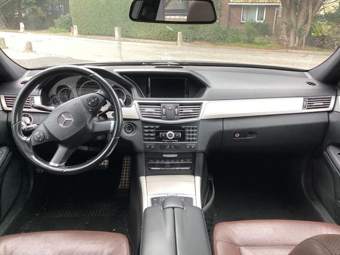 Mercedes E Estate E-350 CDI V6 24V BlueEfficiency Sloopvoertuig (2011, Zwart)