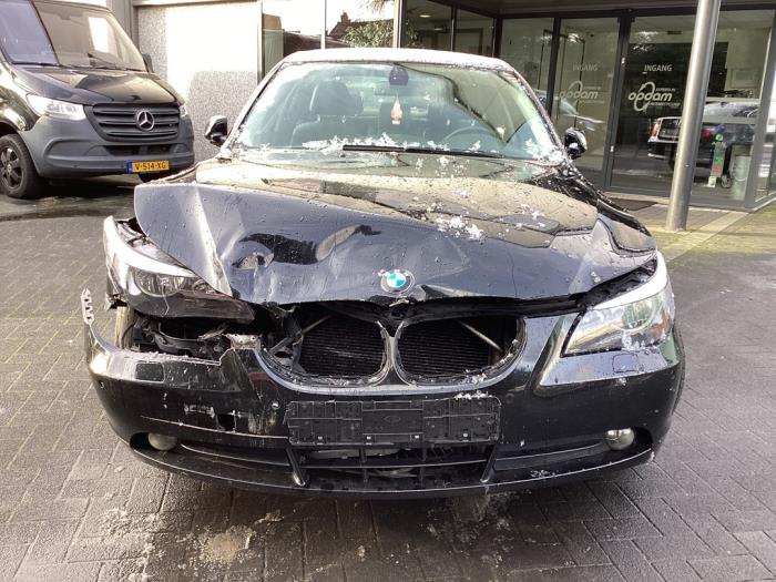 BMW 5 serie 523i 24V Sloopvoertuig (2005, Zwart)