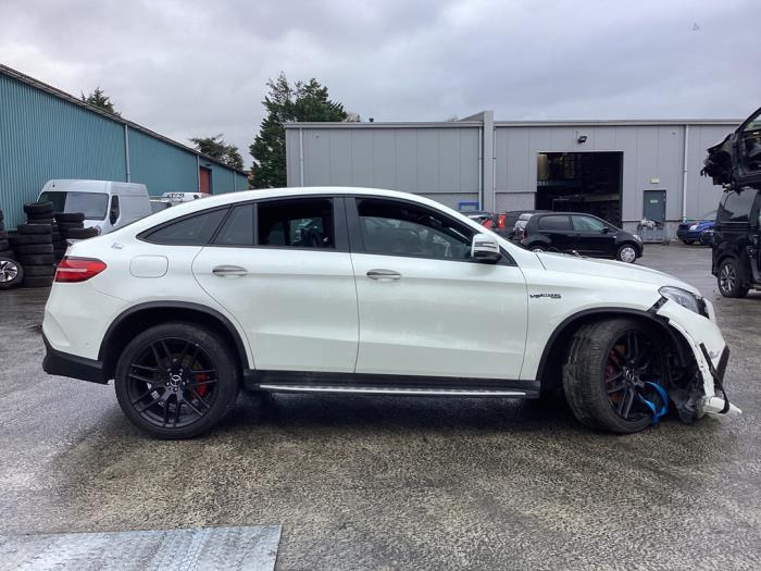 Mercedes GLE AMG Coupe 5.5 63 S AMG V8 biturbo 32V 4-Matic Sloopvoertuig (2015, Wit)