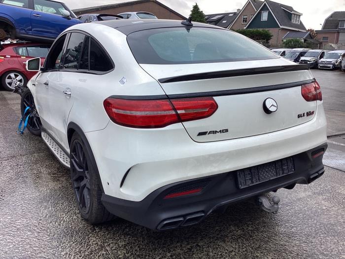 Mercedes GLE AMG Coupe 5.5 63 S AMG V8 biturbo 32V 4-Matic Sloopvoertuig (2015, Wit)