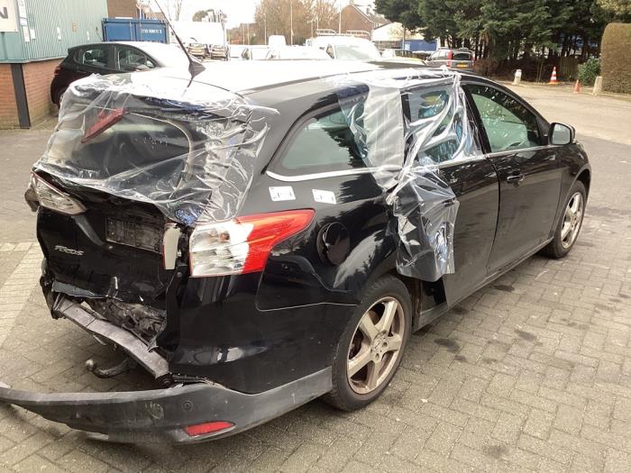 Ford Focus 3 Wagon 1.6 Ti-VCT 16V 125 Sloopvoertuig (2012, Zwart)
