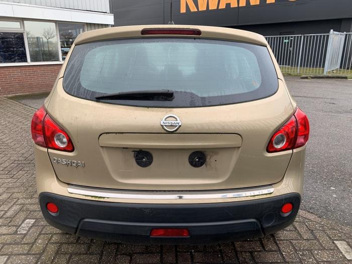 Nissan Qashqai 2.0 16V Sloopvoertuig (2008, Beige)