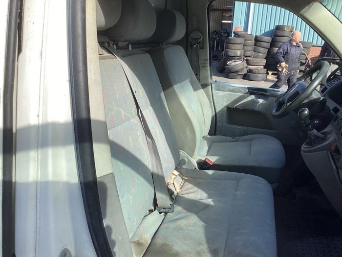 Volkswagen Transporter T5 1.9 TDi Sloopvoertuig (2004, Graniet)