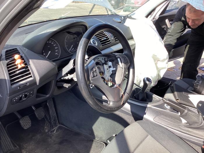 BMW 1 serie 118i 16V Sloopvoertuig (2005, Grijs)