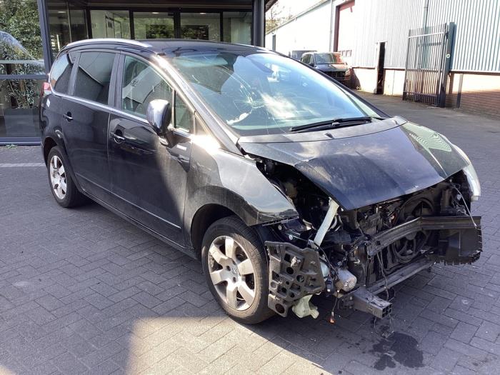 Peugeot 5008 I 1.6 THP 16V Sloopvoertuig (2013, Zwart)