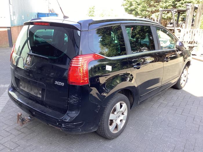 Peugeot 5008 I 1.6 THP 16V Sloopvoertuig (2013, Zwart)