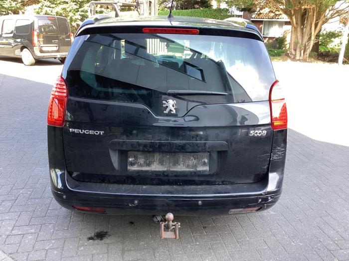 Peugeot 5008 I 1.6 THP 16V Sloopvoertuig (2013, Zwart)