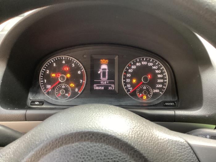 Volkswagen Touran 1.2 TSI Sloopvoertuig (2011, Grijs)