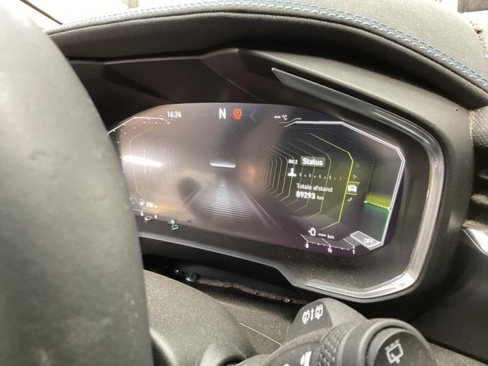 Lynk & Co 01 1.5 PHEV Sloopvoertuig (2022, Zwart)