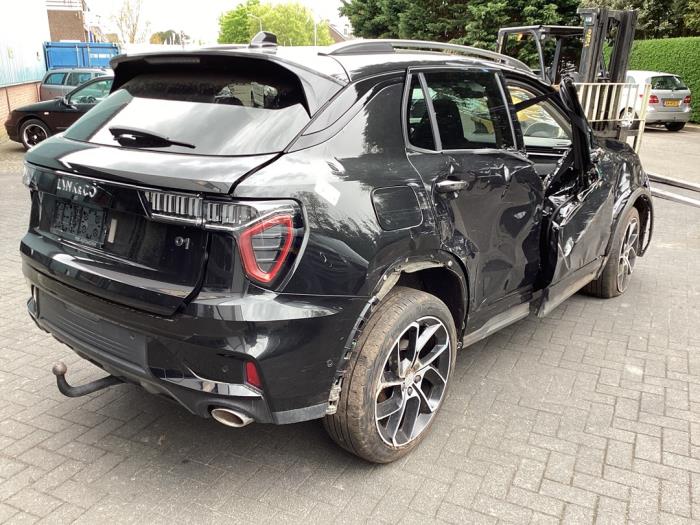 Lynk & Co 01 1.5 PHEV Sloopvoertuig (2022, Zwart)