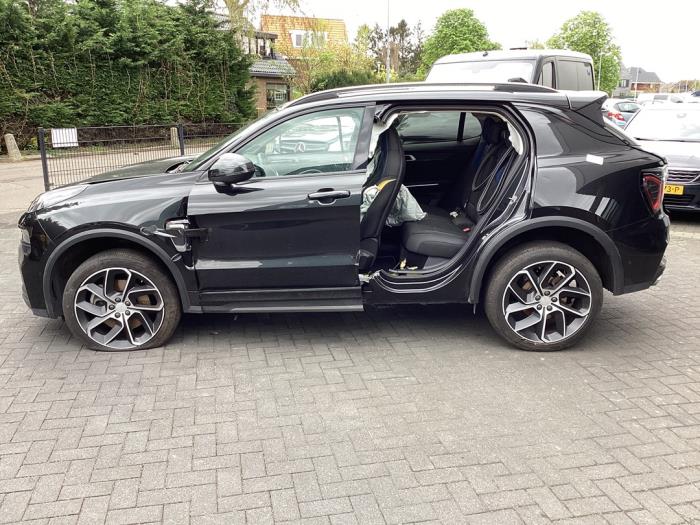 Lynk & Co 01 1.5 PHEV Sloopvoertuig (2022, Zwart)