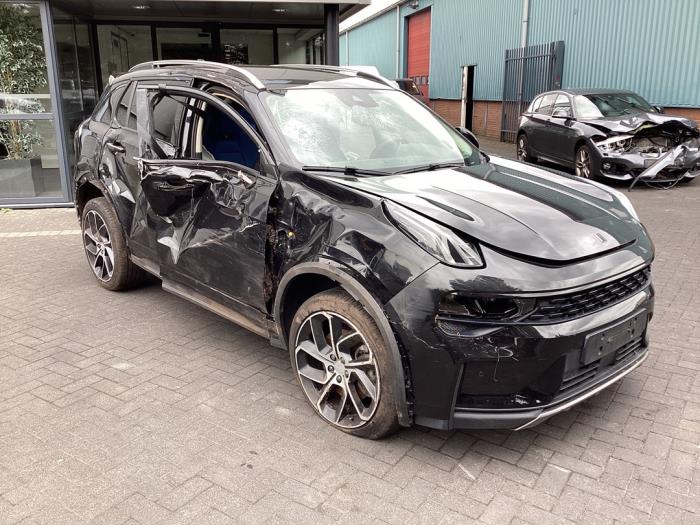 Lynk & Co 01 1.5 PHEV Sloopvoertuig (2022, Zwart)