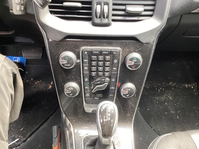 Volvo V40 1.5 T2 16V Geartronic Sloopvoertuig (2016, Zwart)