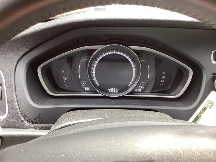 Volvo V40 1.5 T2 16V Geartronic Sloopvoertuig (2016, Zwart)