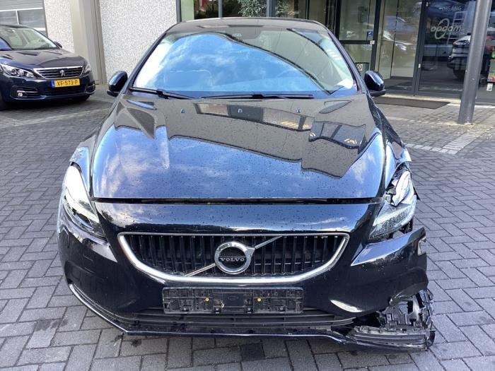 Volvo V40 1.5 T2 16V Geartronic Sloopvoertuig (2016, Zwart)