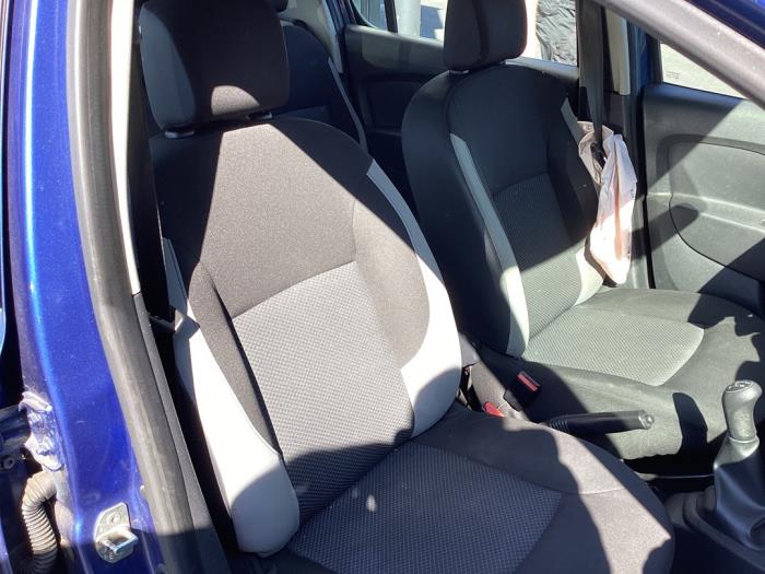 Dacia Sandero II 0.9 TCE 12V Sloopvoertuig (2013, Blauw)