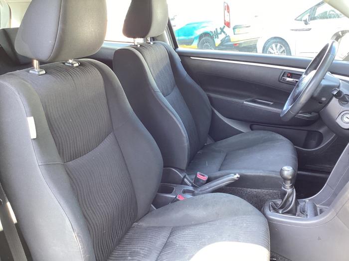 Suzuki Swift 1.2 16V Sloopvoertuig (2011, Grijs)