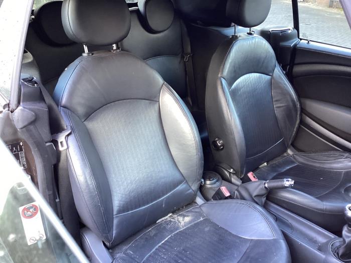 Mini Mini Open 1.6 16V One Sloopvoertuig (2011, Bruin)