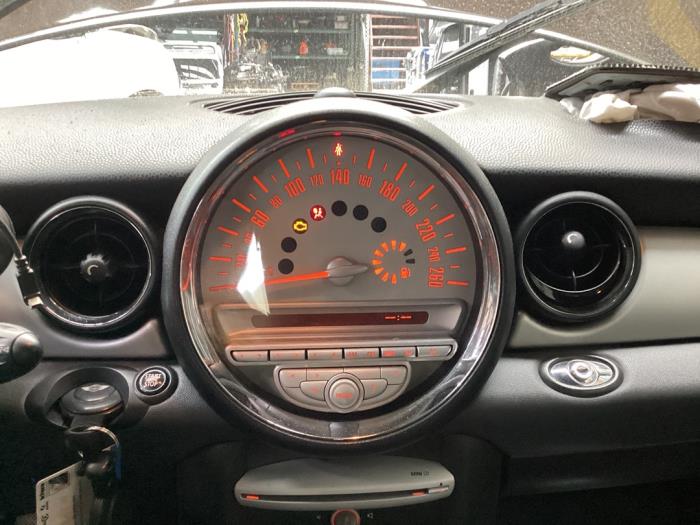 Mini Mini Open 1.6 16V One Sloopvoertuig (2011, Bruin)