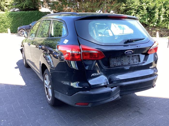 Ford Focus 3 Wagon 1.0 Ti-VCT EcoBoost 12V 100 Sloopvoertuig (2016, Zwart)