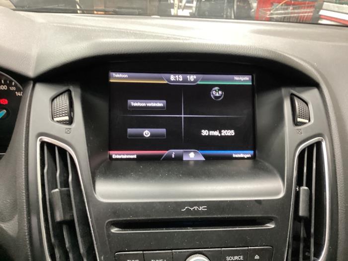 Ford Focus 3 Wagon 1.0 Ti-VCT EcoBoost 12V 100 Sloopvoertuig (2016, Zwart)