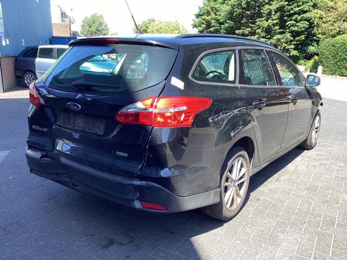 Ford Focus 3 Wagon 1.0 Ti-VCT EcoBoost 12V 100 Sloopvoertuig (2016, Zwart)