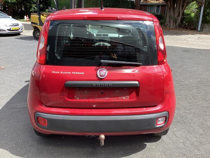 Fiat Panda/Pandina 0.9 TwinAir 65 Sloopvoertuig (2013, Rood)