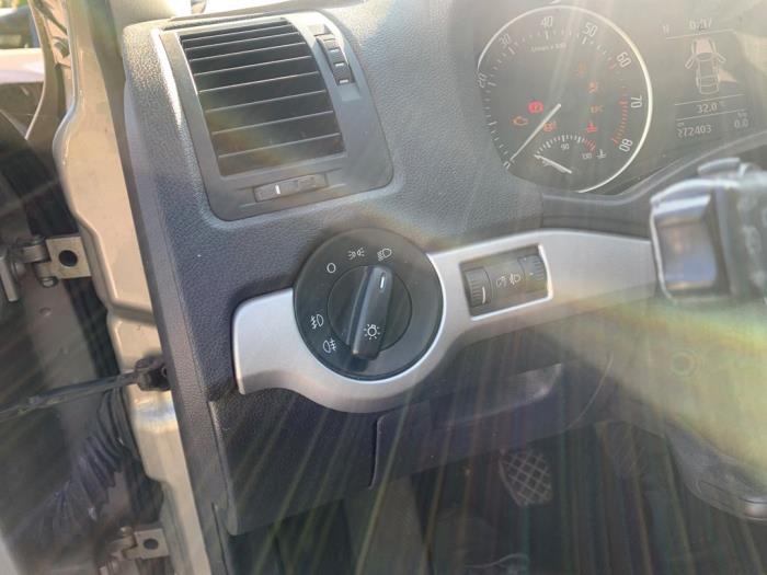 Skoda Octavia Combi 1.2 TSI Sloopvoertuig (2013, Beige)