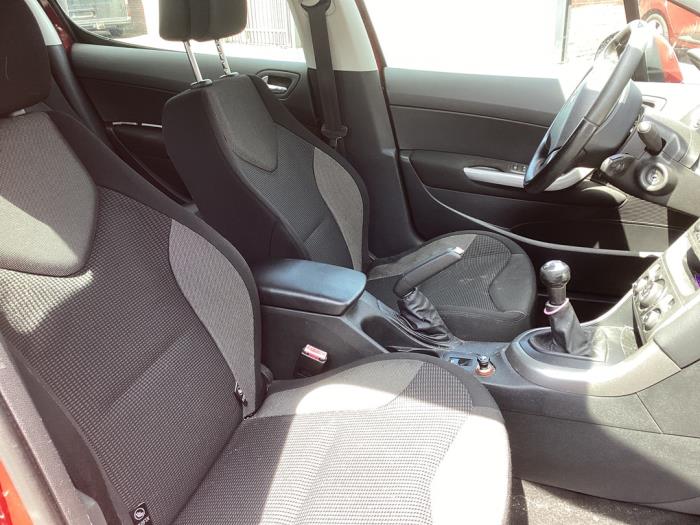 Peugeot 308 1.6 VTI 16V Sloopvoertuig (2007, Rood)