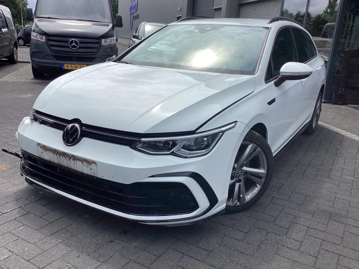 Volkswagen Golf VIII Variant 1.5 eTSI 16V Sloopvoertuig (2021, Wit)