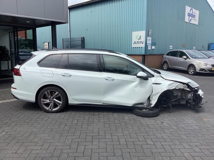 Volkswagen Golf VIII Variant 1.5 eTSI 16V Sloopvoertuig (2021, Wit)
