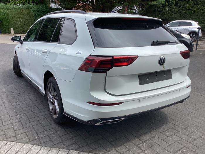 Volkswagen Golf VIII Variant 1.5 eTSI 16V Sloopvoertuig (2021, Wit)