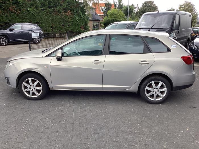 Seat Ibiza ST 1.2 TDI Ecomotive Sloopvoertuig (2011, Beige)