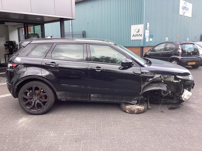 Landrover Evoque Sloopvoertuig (2015, Zwart)