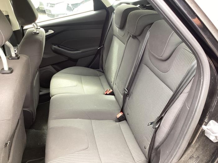 Ford Focus 3 Wagon 1.0 Ti-VCT EcoBoost 12V 125 Sloopvoertuig (2015, Zwart)