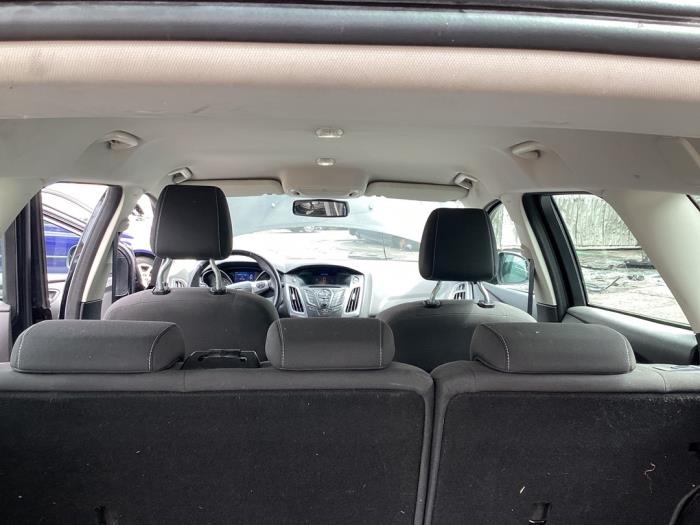 Ford Focus 3 Wagon 1.0 Ti-VCT EcoBoost 12V 125 Sloopvoertuig (2015, Zwart)