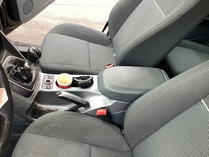 Ford C-Max 1.0 Ti-VCT EcoBoost 12V 100 Sloopvoertuig (2014, Zwart)
