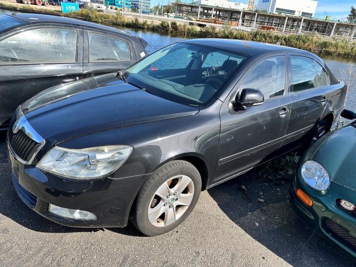 Skoda Octavia 1.4 TSI 16V Sloopvoertuig (2009, Zwart)