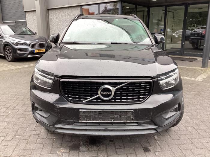 Volvo XC40 1.5 T5 Plug-in Hybrid 16V Sloopvoertuig (2020, Zwart)