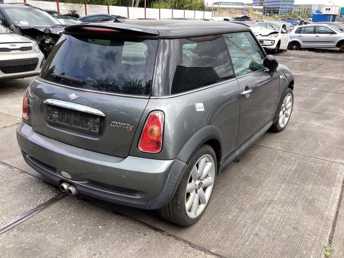Mini Mini Cooper S 1.6 16V Sloopvoertuig (2004, Grijs)