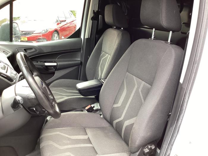 Ford Transit Connect 1.5 TDCi ECOnetic Schadevoertuig (2017, Graniet)