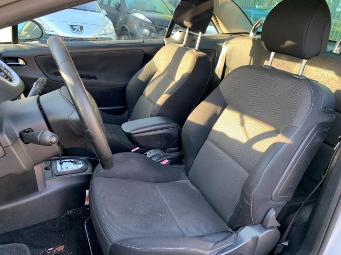 Peugeot 207 CC 1.6 16V Sloopvoertuig (2007, Grijs)