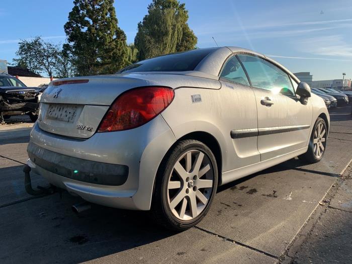 Peugeot 207 CC 1.6 16V Sloopvoertuig (2007, Grijs)