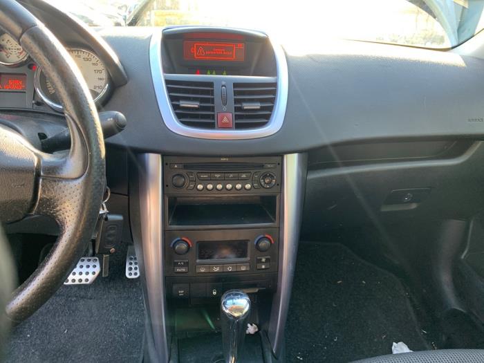 Peugeot 207 CC 1.6 16V Sloopvoertuig (2007, Grijs)
